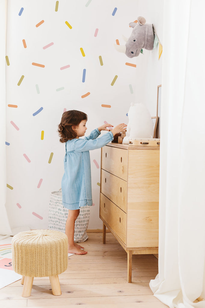 Confetti Shower, Pattern Wallpaper in a kids' room