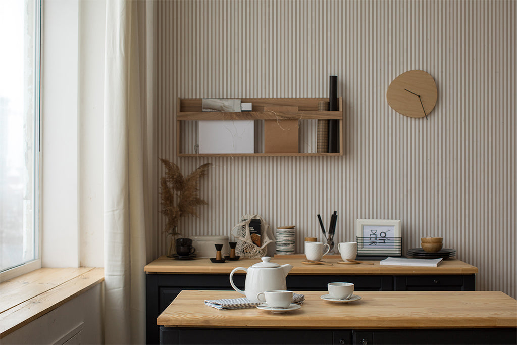 stripes wallpaper in kitchen