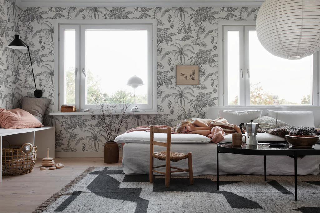 Black and white pattern wallpapers we love