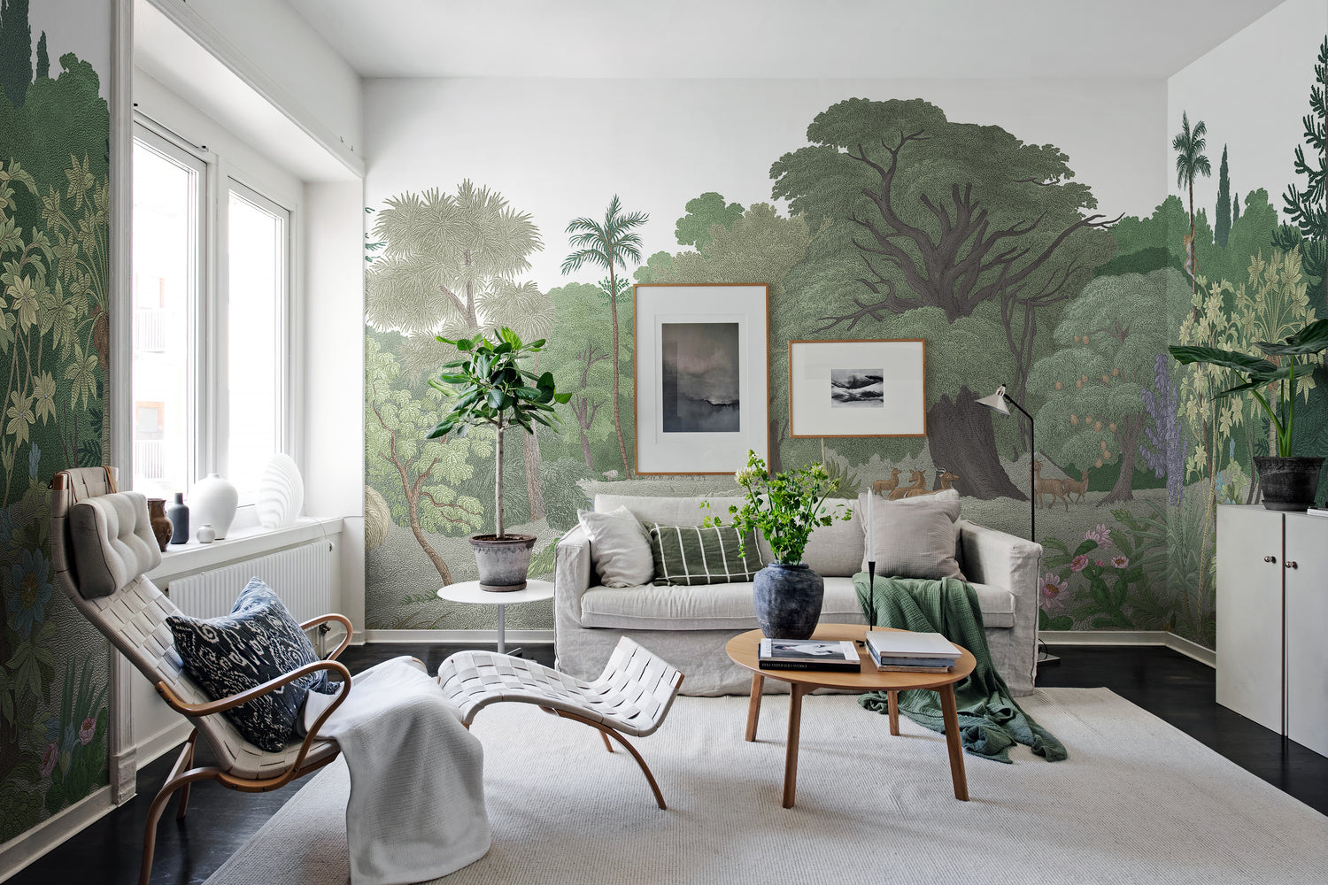 Jungle Land, Mural Wallpaper in living room