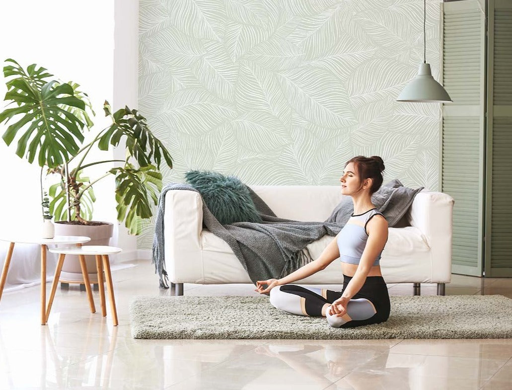 Noelle Fern, Tropical Pattern Wallpaper in Green in Living Room