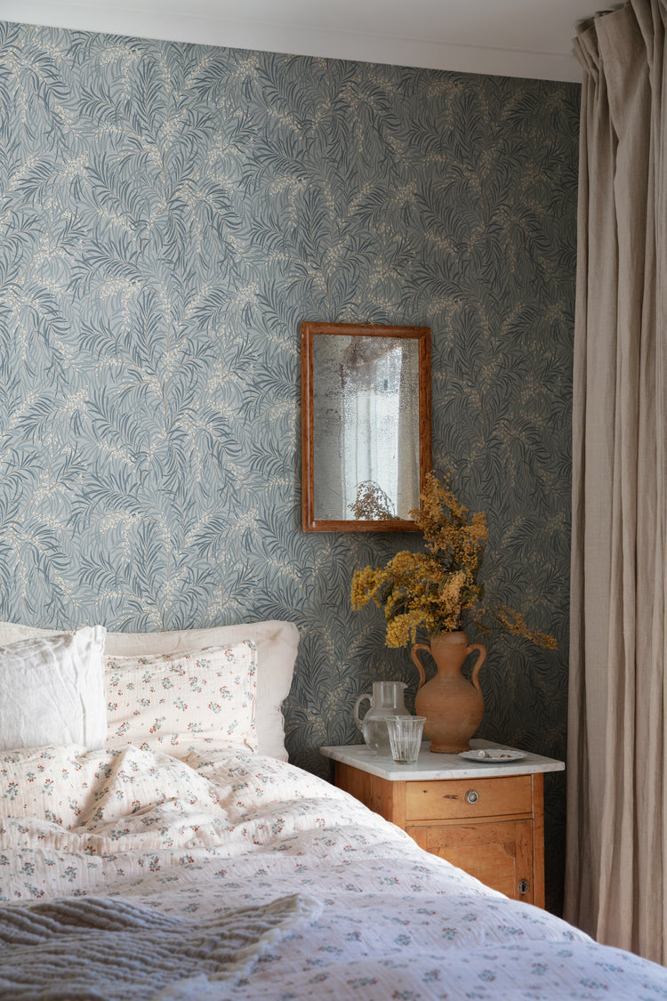 Floral and foliages wallpaper pattern for soft nature-inspired girls bedroom wallpaper